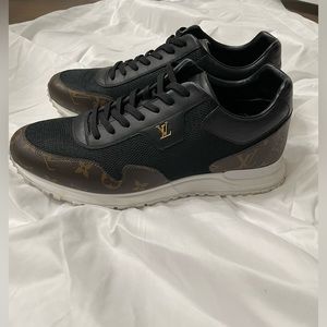 LOUIS VUITTON Trainer Sneakers Black/Brown/Gold Size 10 Men